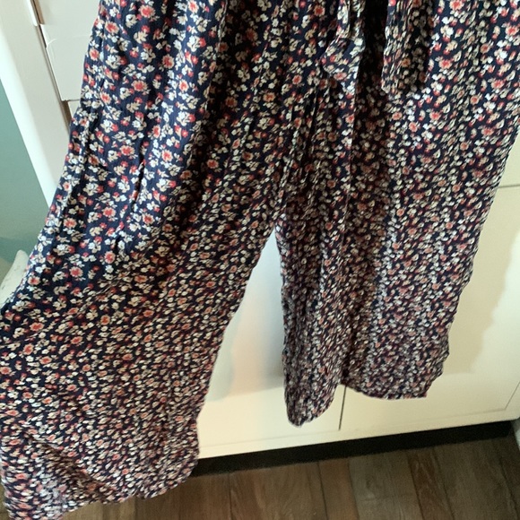 Hollister sz S pull on flowy pants euc - Picture 2 of 6